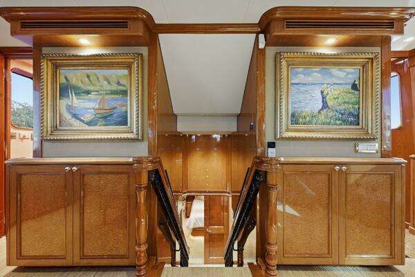 Cheoy Lee 95 Motor Yacht Yacht For Sale