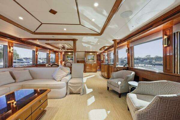 Cheoy Lee 95 Motor Yacht Yacht For Sale