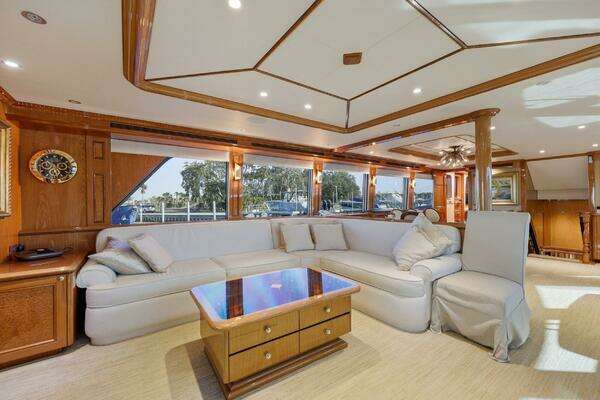 Cheoy Lee 95 Motor Yacht Yacht For Sale