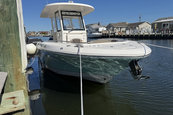 27ft Robalo Yacht For Sale