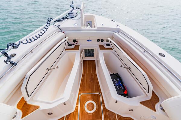 30ft Grady White Yacht For Sale