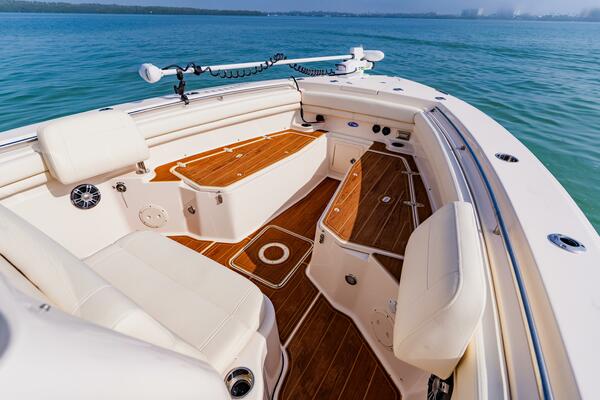 30ft Grady White Yacht For Sale