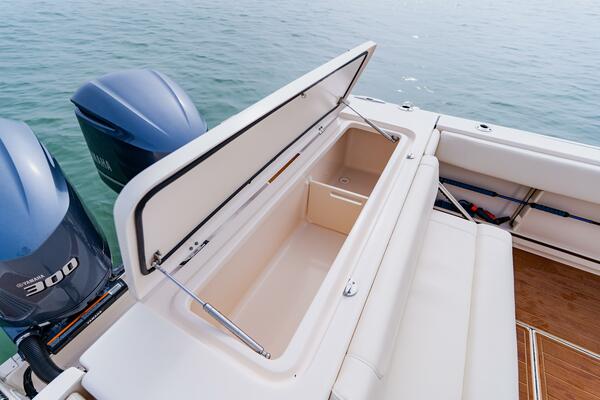 30ft Grady White Yacht For Sale