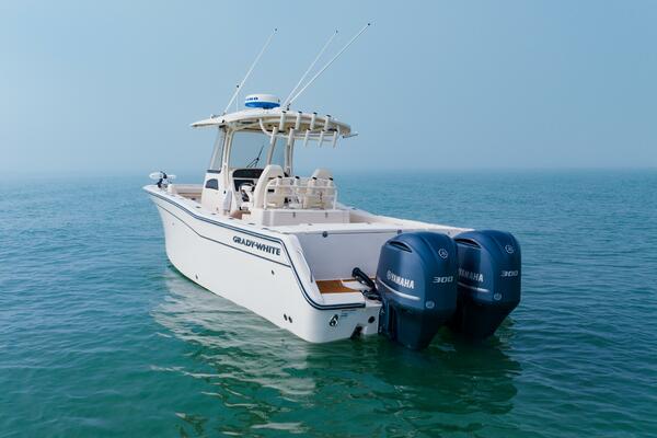 30ft Grady White Yacht For Sale