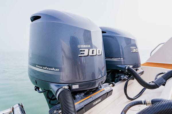 30ft Grady White Yacht For Sale