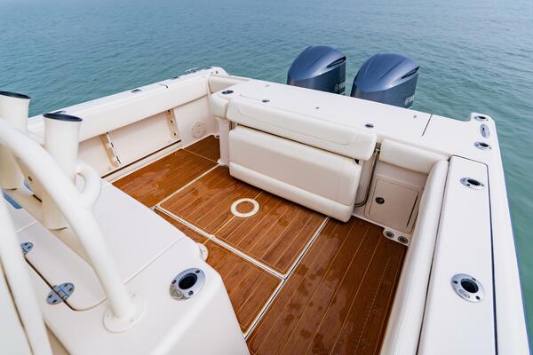 30ft Grady White Yacht For Sale