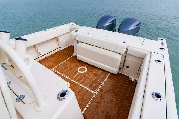 Grady-White 306 Canyon Yacht For Sale