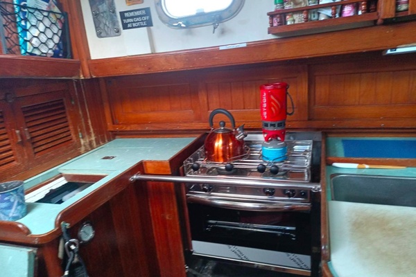 Karinya 37ft Tayana Yacht For Sale