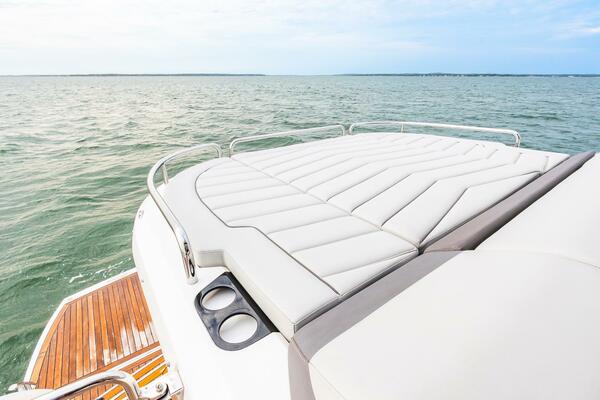 60ft Sunseeker Yacht For Sale