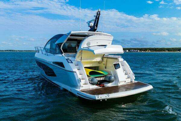 2021 Sunseeker 60
