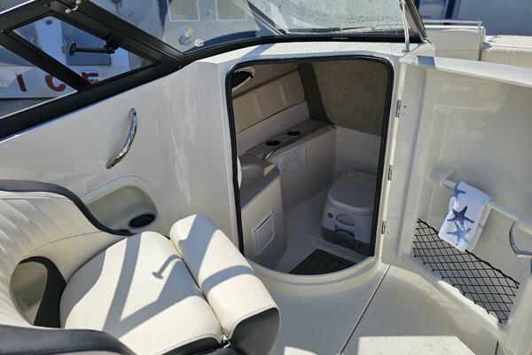 23ft Stingray Yacht For Sale