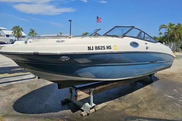 23-ft-Stingray-2022-231-Stuart Florida United States yacht for sale