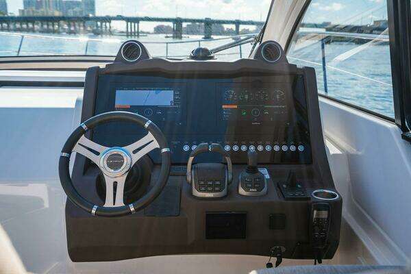 2022 Azimut 45