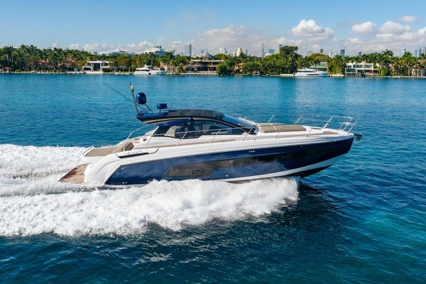 45' Azimut Yachts