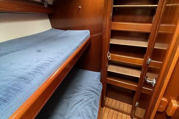 Blue Moana 47ft Beneteau Yacht For Sale