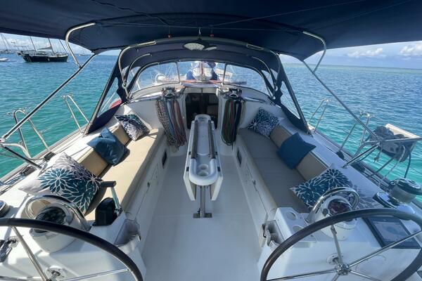 Blue Moana 47ft Beneteau Yacht For Sale