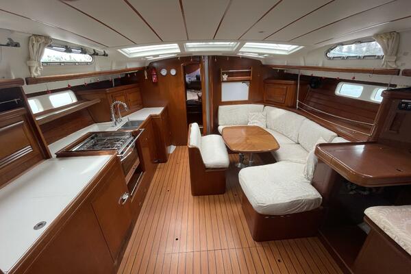 Blue Moana 47ft Beneteau Yacht For Sale