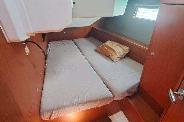 Buka 45ft Beneteau Yacht For Sale