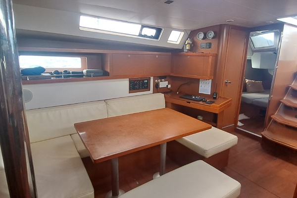Buka 45ft Beneteau Yacht For Sale