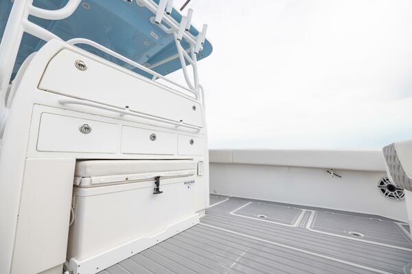 40ft Invincible Yacht For Sale