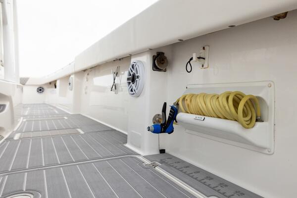 40ft Invincible Yacht For Sale