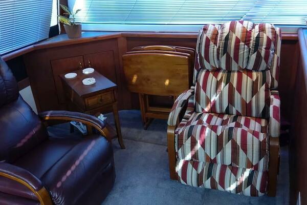 45ft Bayliner Yacht For Sale