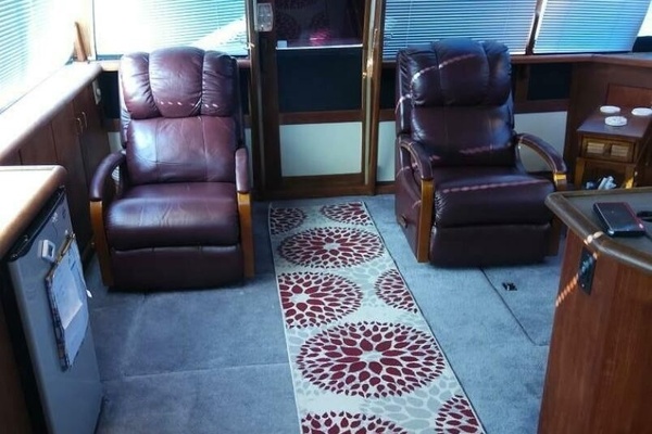 45ft Bayliner Yacht For Sale