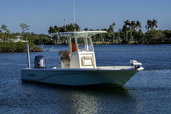 26ft NauticStar Yacht For Sale