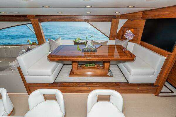 Viking 90C Yacht For Sale
