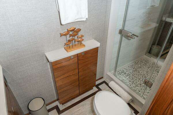 Viking 90C Yacht For Sale