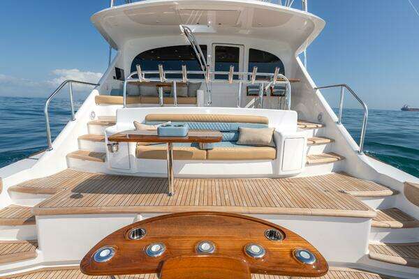 Viking 90C Yacht For Sale