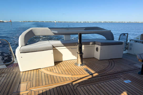 2022 Galeon 53