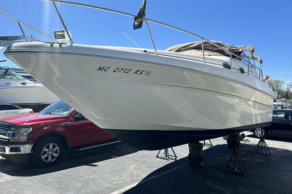 27ft Sea Ray Yacht For Sale
