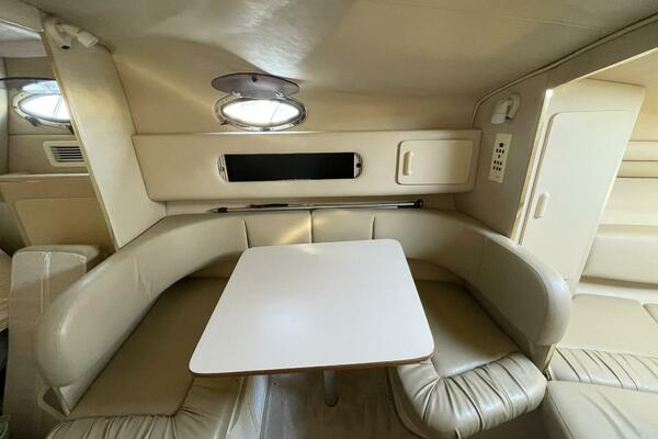 27ft Sea Ray Yacht For Sale