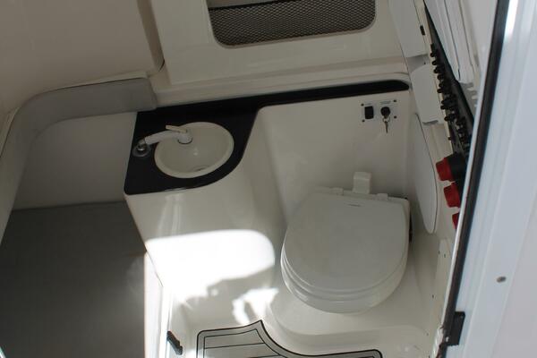 32ft Sea Fox Yacht For Sale