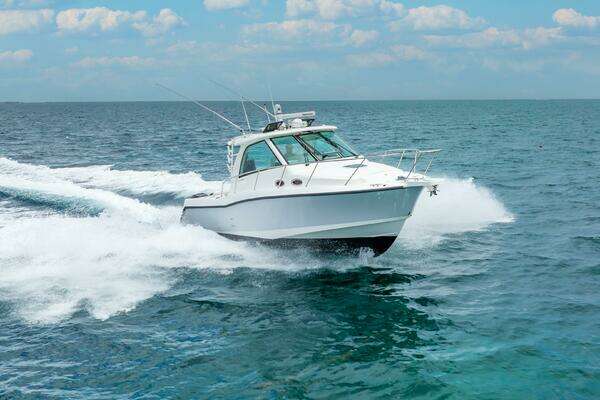 Boston Whaler 345 Conquest Yacht For Sale