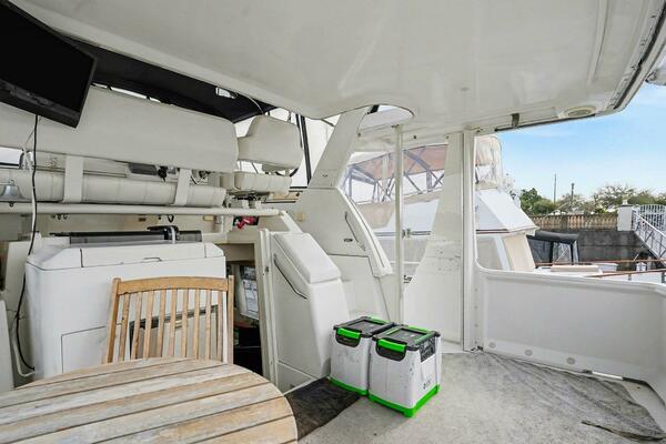 Still Not My Fault 39ft Carver Yacht For Sale