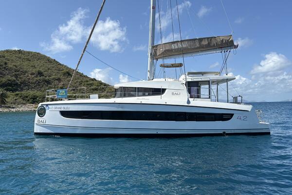 Le Grand Bleu I 42ft Bali Yacht For Sale