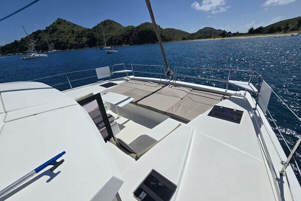 Le Grand Bleu I 42ft Bali Yacht For Sale