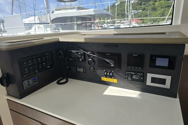 Le Grand Bleu I 42ft Bali Yacht For Sale