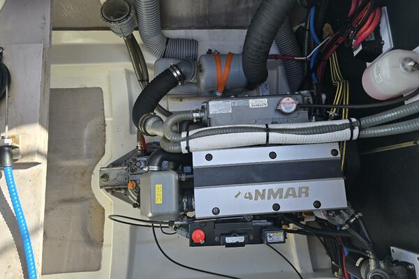 Le Grand Bleu I 42ft Bali Yacht For Sale