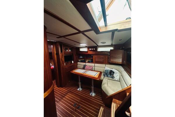 Grand Finale 38ft Sabre Yacht For Sale