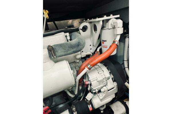 Sabre 38 Hard Top Express Yacht For Sale