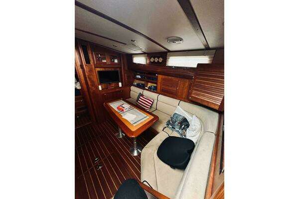 Sabre 38 Hard Top Express Yacht For Sale