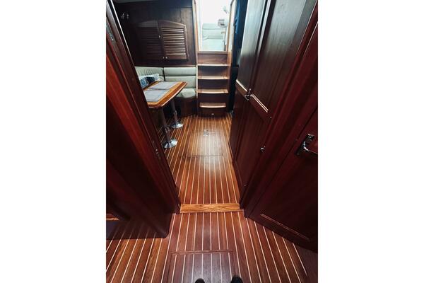 Grand Finale 38ft Sabre Yacht For Sale