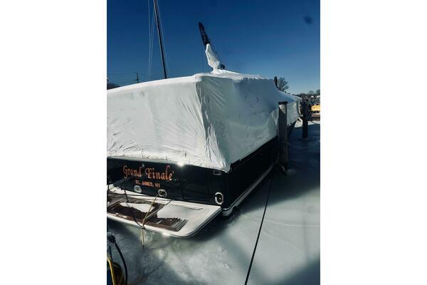 Grand Finale 38ft Sabre Yacht For Sale