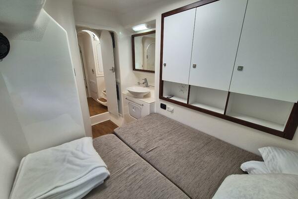 After Glow 48ft Voyage Yacht For Sale