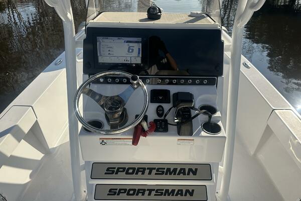 24ft Sportsman Yacht For Sale