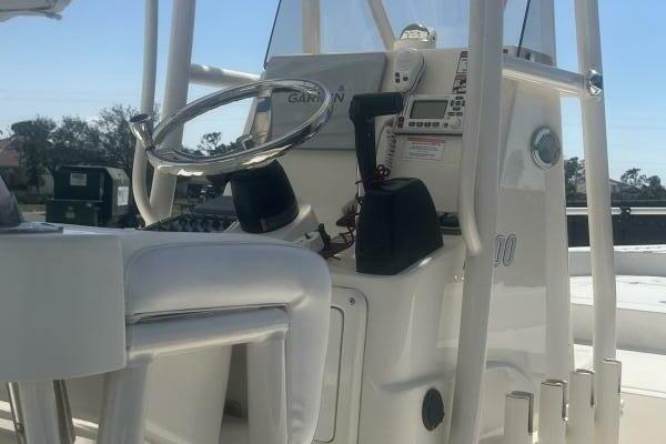 24ft Pathfinder Yacht For Sale