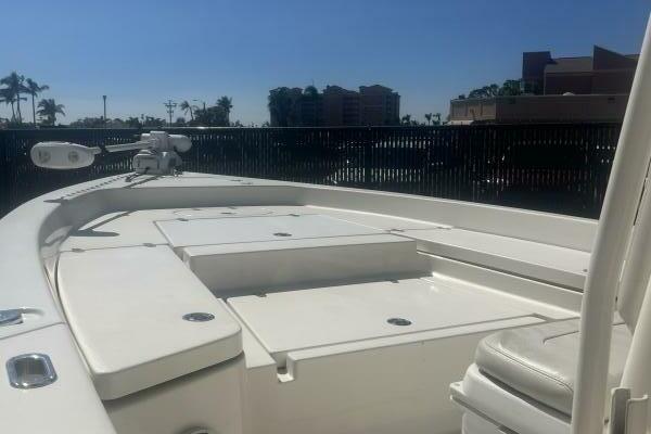 24ft Pathfinder Yacht For Sale